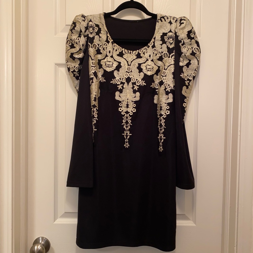 Gold Ornate Design Black Long Sleeve Dress